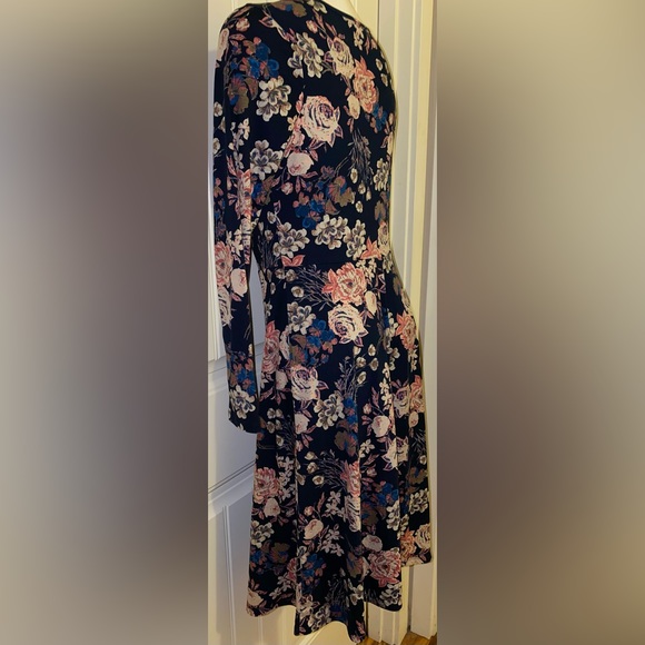 STUDIO B Dark blue floral dress - Picture 5 of 9